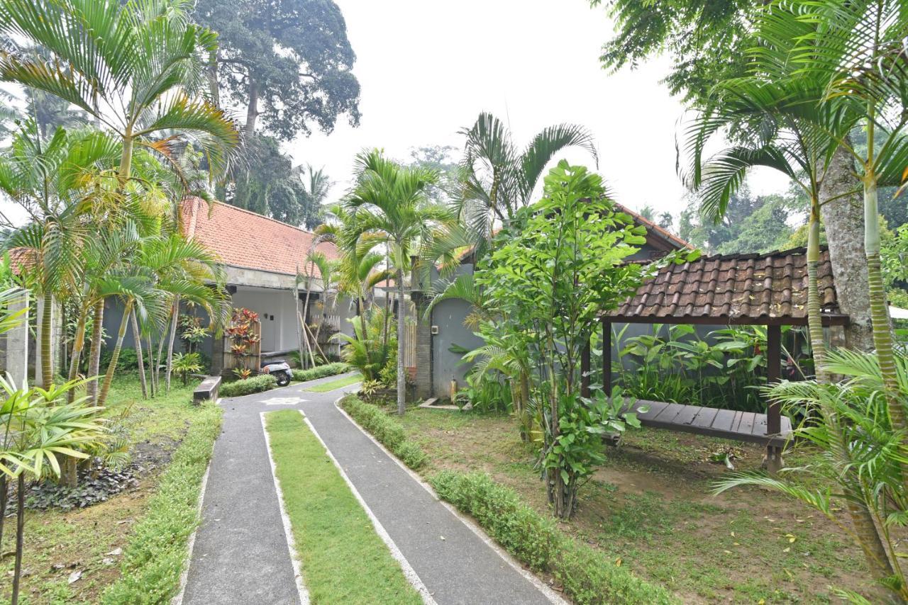 Reddoorz @ Sayan Ubud エクステリア 写真